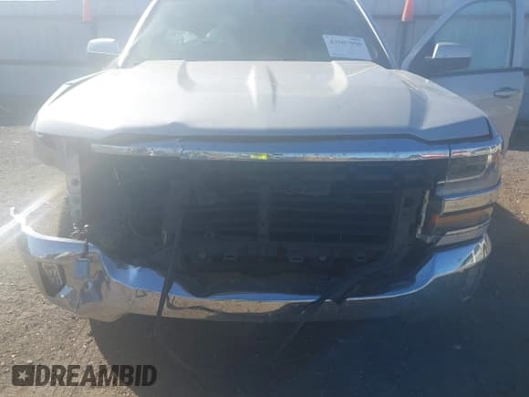 ✅ 2019 Chevrolet Silverado 1500 LT • VIN: 2GCRCPECXK1154992 • Lot: 43507958. Wystawiony na IAAI z przebiegiem 117 450 mil. Bezpłatny archiwum sprzedaży aukcyjnych z USA i szczegółowy raport historii pojazdu na DreamBid. Zdjęcie 17.