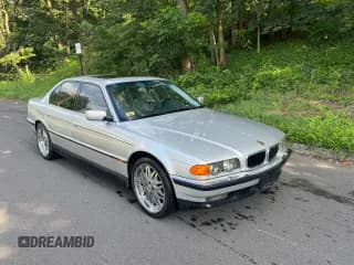 ✅ 2000 BMW 7 Series 740i • VIN: WBAGG8348YDN75777 • Lot: 65038165. Listed on Copart with 119,506 mi. Free auction sales archive from the USA and detailed vehicle history report at DreamBid. Image 1.