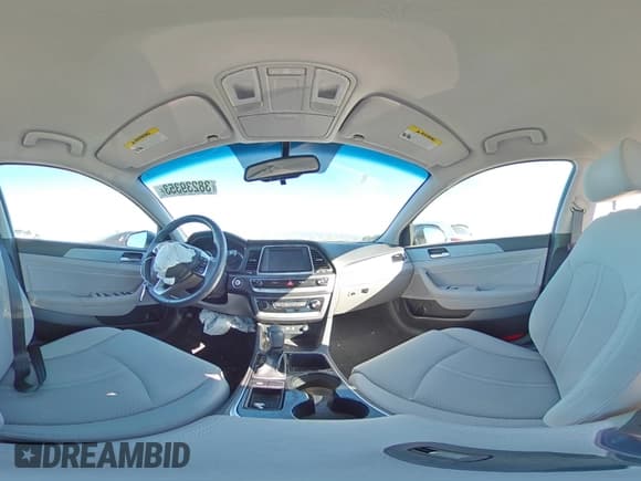 ✅ 2018 Hyundai Sonata Limited • VIN: 5NPE34AF8JH633180 • Lot: 38239353. Listed on Copart with 67,567 mi. Free auction sales archive from the USA and detailed vehicle history report at DreamBid. Image 12.