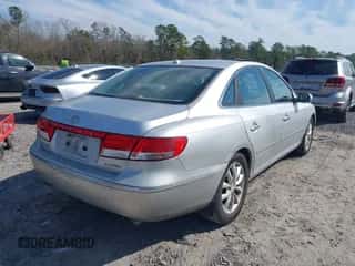 2008 Hyundai Azera Limited z VIN KMHFC46F68A256391, wystawiony jako IAAI lot #41669788 z przebiegiem 203 636 mil mil oraz . Historia ofert i sprzedaży dostępna na DreamBid. Obrazek 4.