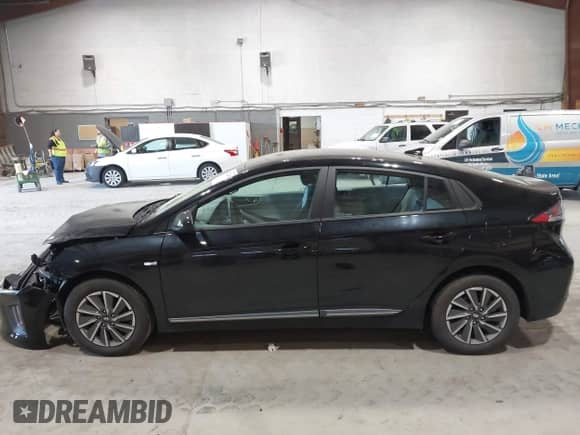 2020 Hyundai Ioniq SE с VIN KMHC75LJ7LU076723, выставлен на аукционе IAAI как лот 42221641 с пробегом 20 797 миль миль и . История ставок и продаж доступна на DreamBid. Изображение 14.