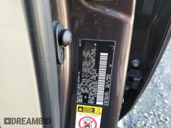 ✅ 2014 Lexus RX 450h • VIN: JTJZB1BA3E2009801 • Lot: 90126195. Wystawiony na Copart z przebiegiem 145 486 mil. Bezpłatny archiwum sprzedaży aukcyjnych z USA i szczegółowy raport historii pojazdu na DreamBid. Zdjęcie 13.