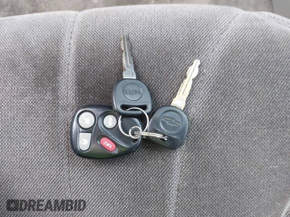 2003 Chevrolet Malibu z VIN 1G1ND52J83M637480, wystawiony jako IAAI lot #41786924 z przebiegiem 91 923 mil mil oraz . Historia ofert i sprzedaży dostępna na DreamBid. Obrazek 11.