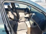 ✅ 2006 Saturn VUE • VIN: 5GZCZ33D96S869582 • Lot: 42011060. Wystawiony na IAAI z przebiegiem 159 203 mil. Bezpłatny archiwum sprzedaży aukcyjnych z USA i szczegółowy raport historii pojazdu na DreamBid. Zdjęcie 5.