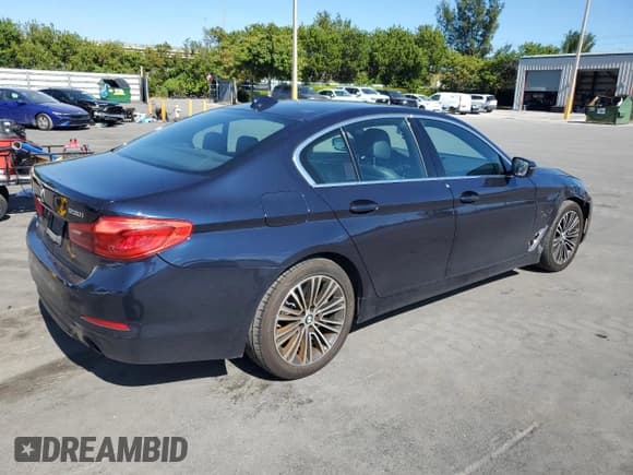✅ 2019 BMW 5 Series 530i • VIN: WBAJA5C50KBX87882 • Lot: 93598575. Listed on Copart with 100,080 mi. Free auction sales archive from the USA and detailed vehicle history report at DreamBid. Image 3.