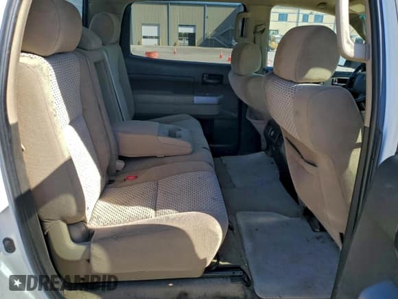 ✅ 2008 Toyota Tundra • VIN: 5TFEV54158X067722 • Lot: 91287175. Listed on Copart with 254,234 mi. Free auction sales archive from the USA and detailed vehicle history report at DreamBid. Image 10.