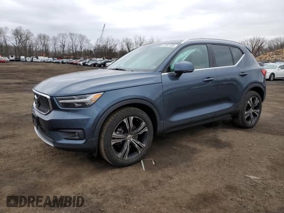 ✅ 2022 Volvo XC40 Inscription • VIN: YV4162UL3N2646788 • Lot: 47761135. Listed on Copart with 39,843 mi. Free auction sales archive from the USA and detailed vehicle history report at DreamBid. Image 1.