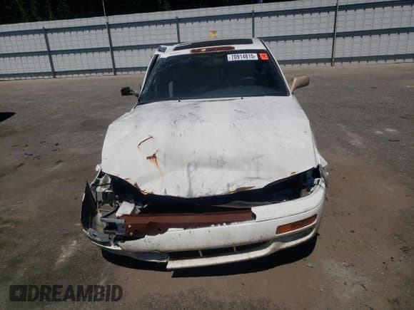 ✅ 1995 Toyota Camry LE • VIN: 4T1GK12E6SU083190 • Lot: 70914815. Wystawiony na Copart z przebiegiem 270 869 mil. Bezpłatny archiwum sprzedaży aukcyjnych z USA i szczegółowy raport historii pojazdu na DreamBid. Zdjęcie 5.