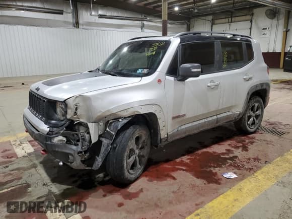 ✅ 2021 Jeep Renegade Trailhawk • VIN: ZACNJDC16MPM23404 • Лот: 86534924. Опубликован ранее на Copart с пробегом 43 849 миль. Бесплатный доступ к архиву аукционных продаж из США и подробный отчёт об истории автомобиля на DreamBid. Изображение 1.