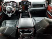 ✅ 2019 Ram 1500 Rebel • VIN: 1C6SRFLT3KN820058 • Лот: 71407285. Опубликован ранее на Copart с пробегом 161 000 миль. Бесплатный доступ к архиву аукционных продаж из США и подробный отчёт об истории автомобиля на DreamBid. Изображение 8.