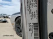 ✅ 2012 Dodge Challenger R/T • VIN: 2C3CDYBT5CH116144 • Lot: 77701714. Wystawiony na Copart z przebiegiem 133 336 mil. Bezpłatny archiwum sprzedaży aukcyjnych z USA i szczegółowy raport historii pojazdu na DreamBid. Zdjęcie 12.