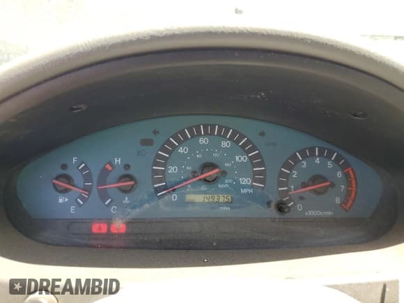 ✅ 2002 Mitsubishi Galant ES • VIN: 4A3AA46G02E097295 • Lot: 67977274. Wystawiony na Copart z przebiegiem 149 375 mil. Bezpłatny archiwum sprzedaży aukcyjnych z USA i szczegółowy raport historii pojazdu na DreamBid. Zdjęcie 9.