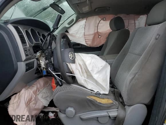 ✅ 2013 Toyota Tundra • VIN: 5TFUM5F1XDX039744 • Лот: 80295735. Опубликован ранее на Copart с пробегом Не указан. Бесплатный доступ к архиву аукционных продаж из США и подробный отчёт об истории автомобиля на DreamBid. Изображение 7.