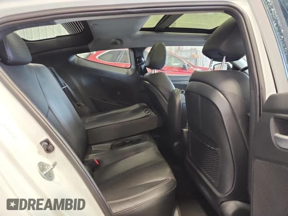 ✅ 2014 Hyundai Veloster Turbo • VIN: KMHTC6AE9EU196159 • Lot: 71451785. Wystawiony na Copart z przebiegiem 77 852 mil. Bezpłatny archiwum sprzedaży aukcyjnych z USA i szczegółowy raport historii pojazdu na DreamBid. Zdjęcie 10.