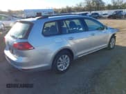 ✅ 2016 Volkswagen Golf TSI SE • VIN: 3VWC17AU6GM515755 • Lot: 43486926. Listed on IAAI with 141,500 mi. Free auction sales archive from the USA and detailed vehicle history report at DreamBid. Image 4.