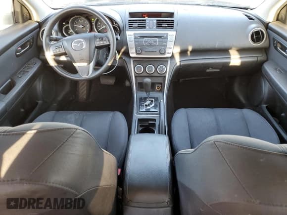 ✅ 2012 Mazda 6 i Sport • VIN: 1YVHZ8BHXC5M03317 • Лот: 70060125. Опубликован ранее на Copart с пробегом 159 648 миль. Бесплатный доступ к архиву аукционных продаж из США и подробный отчёт об истории автомобиля на DreamBid. Изображение 8.