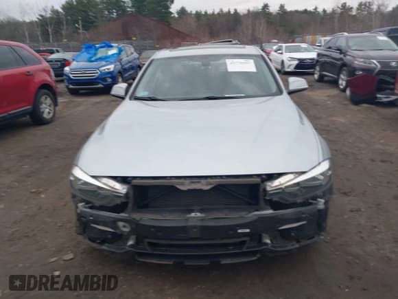 ✅ 2017 BMW 3 Series 320i xDrive • VIN: WBA8E5G30HNU45349 • Lot: 43776957. Wystawiony na IAAI z przebiegiem 84 130 mil. Bezpłatny archiwum sprzedaży aukcyjnych z USA i szczegółowy raport historii pojazdu na DreamBid. Zdjęcie 12.