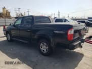 ✅ 2005 Toyota Tundra Limited • VIN: 5TBET381X5S477494 • Lot: 80353775. Wystawiony na Copart z przebiegiem 207 743 mil. Bezpłatny archiwum sprzedaży aukcyjnych z USA i szczegółowy raport historii pojazdu na DreamBid. Zdjęcie 2.