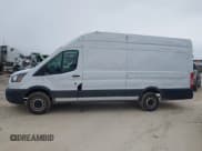 ✅ 2023 Ford Transit Cargo • VIN: 1FTBR3X87PKB82399 • Lot: 41368268. Wystawiony na IAAI z przebiegiem 19 374 mil. Bezpłatny archiwum sprzedaży aukcyjnych z USA i szczegółowy raport historii pojazdu na DreamBid. Zdjęcie 15.