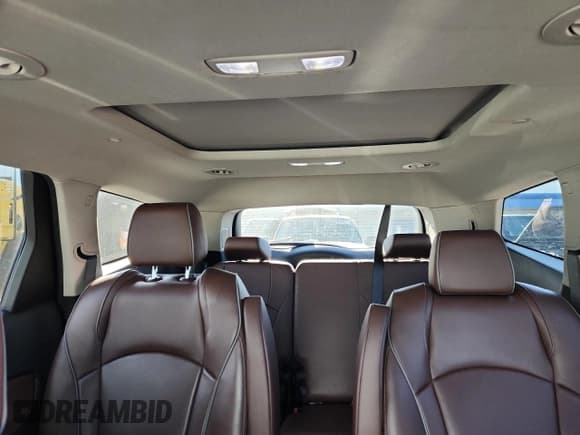 ✅ 2019 Buick Enclave Avenir • VIN: 5GAEVCKW1KJ117286 • Lot: 70583835. Wystawiony na Copart z przebiegiem 97 345 mil. Bezpłatny archiwum sprzedaży aukcyjnych z USA i szczegółowy raport historii pojazdu na DreamBid. Zdjęcie 10.