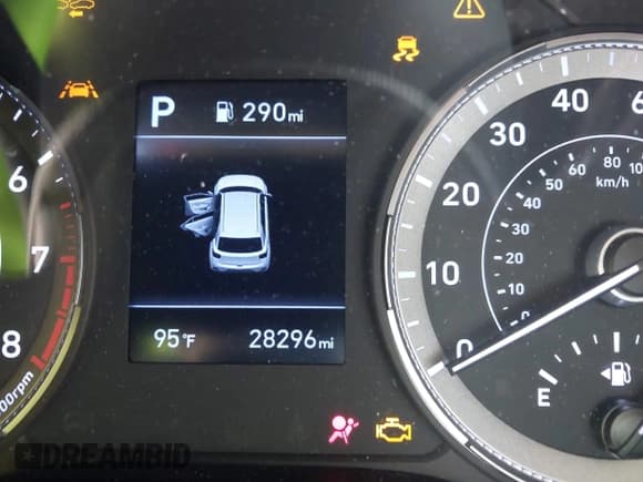 ✅ 2022 Hyundai Venue SE • VIN: KMHRB8A30NU177247 • Lot: 42077175. Listed on IAAI with 28,296 mi. Free auction sales archive from the USA and detailed vehicle history report at DreamBid. Image 7.