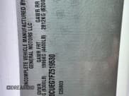 ✅ 2015 Chevrolet Silverado 2500HD Work Truck • VIN: 1GB0CUEG7FZ519530 • Lot: 51100925. Wystawiony na Copart z przebiegiem Nie podano. Bezpłatny archiwum sprzedaży aukcyjnych z USA i szczegółowy raport historii pojazdu na DreamBid. Zdjęcie 10.