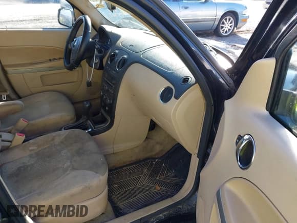 ✅ 2010 Chevrolet HHR LS • VIN: 3GNBAADB3AS537311 • Lot: 41452198. Listed on IAAI with 186,298 mi. Free auction sales archive from the USA and detailed vehicle history report at DreamBid. Image 5.