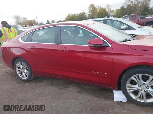 ✅ 2014 Chevrolet Impala LT • VIN: 2G1115SL1E9120563 • Lot: 43539159. Wystawiony na IAAI z przebiegiem 268 932 mil. Bezpłatny archiwum sprzedaży aukcyjnych z USA i szczegółowy raport historii pojazdu na DreamBid. Zdjęcie 13.