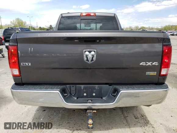 ✅ 2017 Ram 1500 SLT • VIN: 1C6RR7GGXHS753602 • Lot: 55137985. Wystawiony na Copart z przebiegiem 102 398 mil. Bezpłatny archiwum sprzedaży aukcyjnych z USA i szczegółowy raport historii pojazdu na DreamBid. Zdjęcie 6.