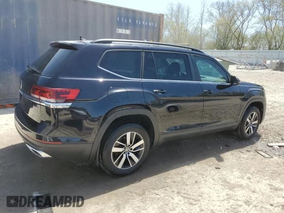 ✅ 2022 Volkswagen Atlas SE • VIN: 1V2LP2CA8NC509167 • Lot: 56195895. Wystawiony na Copart z przebiegiem 31 166 mil. Bezpłatny archiwum sprzedaży aukcyjnych z USA i szczegółowy raport historii pojazdu na DreamBid. Zdjęcie 3.