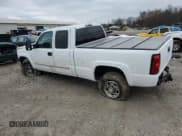 ✅ 2003 Chevrolet Silverado 2500HD LS • VIN: 1GCHC29U03E371453 • Lot: 85531544. Wystawiony na Copart z przebiegiem 149 837 mil. Bezpłatny archiwum sprzedaży aukcyjnych z USA i szczegółowy raport historii pojazdu na DreamBid. Zdjęcie 2.