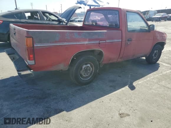✅ 1987 Nissan Hardbody E • VIN: JN6ND11S3HW006235 • Lot: 78528914. Wystawiony na Copart z przebiegiem 298 079 mil. Bezpłatny archiwum sprzedaży aukcyjnych z USA i szczegółowy raport historii pojazdu na DreamBid. Zdjęcie 3.