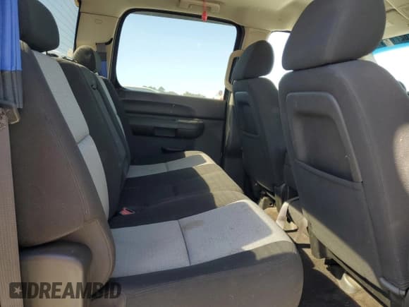 ✅ 2009 Chevrolet Silverado 1500 LS • VIN: 3GCEC13C79G256959 • Lot: 82716775. Listed on Copart with 348,111 mi. Free auction sales archive from the USA and detailed vehicle history report at DreamBid. Image 10.