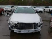 ✅ 2016 Chevrolet Cruze LS • VIN: 1G1PC5SGXG7165092 • Lot: 35913253. Listed on Copart with 97,564 mi. Free auction sales archive from the USA and detailed vehicle history report at DreamBid. Image 5.