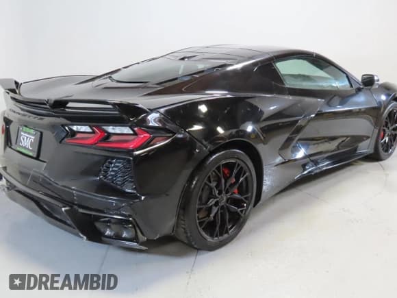 ✅ 2023 Chevrolet Corvette 2LT • VIN: 1G1YB2D4XP5137393 • Лот: 58587325. Опубликован ранее на Copart с пробегом Не указан. Бесплатный доступ к архиву аукционных продаж из США и подробный отчёт об истории автомобиля на DreamBid. Изображение 3.