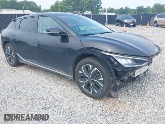 ✅ 2022 Kia EV6 Wind • VIN: KNDC3DLC8N5062497 • Lot: 42672063. Listed on IAAI with 40,350 mi. Free auction sales archive from the USA and detailed vehicle history report at DreamBid. Image 1.