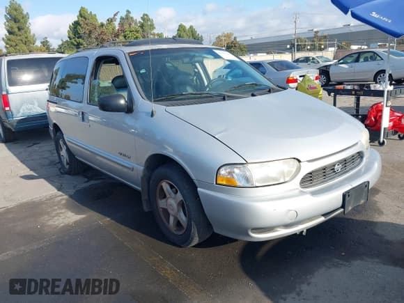 ✅ 2000 Nissan Quest GXE • VIN: 4N2XN11T4YD828486 • Lot: 43507547. Wystawiony na IAAI z przebiegiem 172 253 mil. Bezpłatny archiwum sprzedaży aukcyjnych z USA i szczegółowy raport historii pojazdu na DreamBid. Zdjęcie 1.
