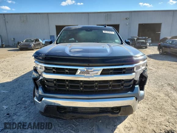 ✅ 2024 Chevrolet Silverado 1500 LT • VIN: 1GCPDKEKXRZ342704 • Lot: 86589875. Wystawiony na Copart z przebiegiem 23 113 mil. Bezpłatny archiwum sprzedaży aukcyjnych z USA i szczegółowy raport historii pojazdu na DreamBid. Zdjęcie 5.