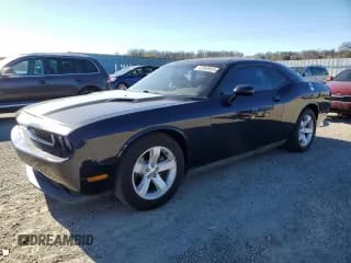 ✅ 2012 Dodge Challenger SXT • VIN: 2C3CDYAG0CH214230 • Lot: 42060955. Wystawiony na Copart z przebiegiem 143 012 mil. Bezpłatny archiwum sprzedaży aukcyjnych z USA i szczegółowy raport historii pojazdu na DreamBid. Zdjęcie 1.