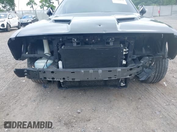 ✅ 2015 Dodge Challenger R/T Scat Pack Shaker • VIN: 2C3CDZFJ7FH910064 • Лот: 42504028. Опубликован ранее на IAAI с пробегом 93 445 миль. Бесплатный доступ к архиву аукционных продаж из США и подробный отчёт об истории автомобиля на DreamBid. Изображение 6.