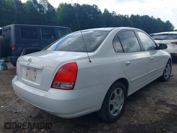 ✅ 2003 Hyundai Elantra GLS • VIN: KMHDN45D63U615750 • Lot: 42184488. Wystawiony na IAAI z przebiegiem 76 485 mil. Bezpłatny archiwum sprzedaży aukcyjnych z USA i szczegółowy raport historii pojazdu na DreamBid. Zdjęcie 4.