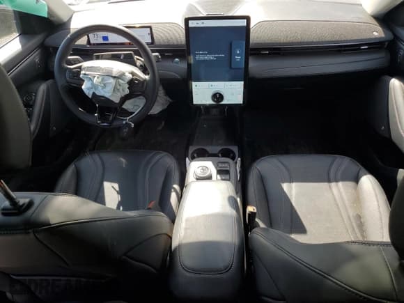 ✅ 2022 Ford Mustang Mach-E Premium • VIN: 3FMTK3SS6NMA44222 • Lot: 52028005. Listed on Copart with 74,349 mi. Free auction sales archive from the USA and detailed vehicle history report at DreamBid. Image 8.