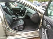 ✅ 2011 Cadillac CTS • VIN: 1G6DC5EY4B0125190 • Lot: 43048892. Wystawiony na IAAI z przebiegiem 129 476 mil. Bezpłatny archiwum sprzedaży aukcyjnych z USA i szczegółowy raport historii pojazdu na DreamBid. Zdjęcie 5.