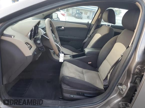 ✅ 2011 Chevrolet Malibu 1LS • VIN: 1G1ZB5E15BF225958 • Lot: 78505194. Listed on Copart with 94,440 mi. Free auction sales archive from the USA and detailed vehicle history report at DreamBid. Image 7.