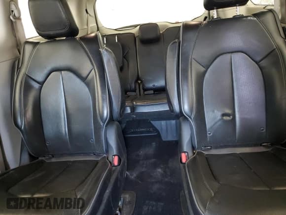 ✅ 2018 Chrysler Pacifica Hybrid Limited • VIN: 2C4RC1N72JR129441 • Lot: 56548175. Wystawiony na Copart z przebiegiem 154 459 mil. Bezpłatny archiwum sprzedaży aukcyjnych z USA i szczegółowy raport historii pojazdu na DreamBid. Zdjęcie 10.