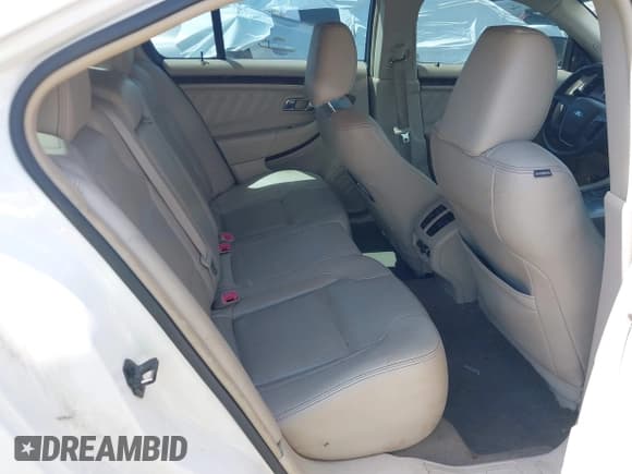 ✅ 2010 Ford Taurus Limited • VIN: 1FAHP2FW6AG166866 • Лот: 43184493. Опубликован ранее на IAAI с пробегом 137 345 миль. Бесплатный доступ к архиву аукционных продаж из США и подробный отчёт об истории автомобиля на DreamBid. Изображение 8.