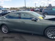 ✅ 2020 Lexus ES 350 Luxury • VIN: 58AEZ1B10LU053600 • Lot: 41966488. Wystawiony na IAAI z przebiegiem 12 328 mil. Bezpłatny archiwum sprzedaży aukcyjnych z USA i szczegółowy raport historii pojazdu na DreamBid. Zdjęcie 14.