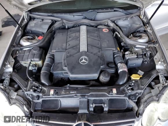 ✅ 2004 Mercedes-Benz CLK 500 • VIN: WDBTJ75J04F084228 • Лот: 76501934. Опубликован ранее на Copart с пробегом 133 040 миль. Бесплатный доступ к архиву аукционных продаж из США и подробный отчёт об истории автомобиля на DreamBid. Изображение 11.