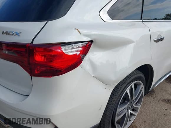 ✅ 2018 Acura MDX Advance • VIN: 5J8YD3H80JL010824 • Lot: 43416017. Wystawiony na IAAI z przebiegiem 95 572 mil. Bezpłatny archiwum sprzedaży aukcyjnych z USA i szczegółowy raport historii pojazdu na DreamBid. Zdjęcie 20.