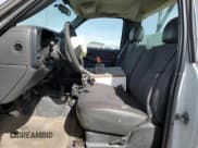 ✅ 2005 Chevrolet Silverado 2500HD Work Truck • VIN: 1GCHK24U25E272145 • Лот: 47995835. Опубликован ранее на Copart с пробегом 62 911 миль. Бесплатный доступ к архиву аукционных продаж из США и подробный отчёт об истории автомобиля на DreamBid. Изображение 7.